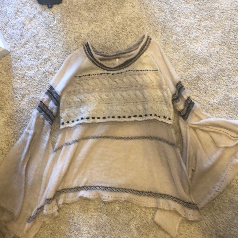 Free People Sweater size medium